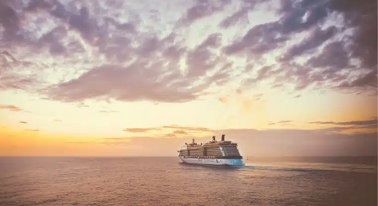 Unveiling Extravagance A Journey into Luxury Cruises